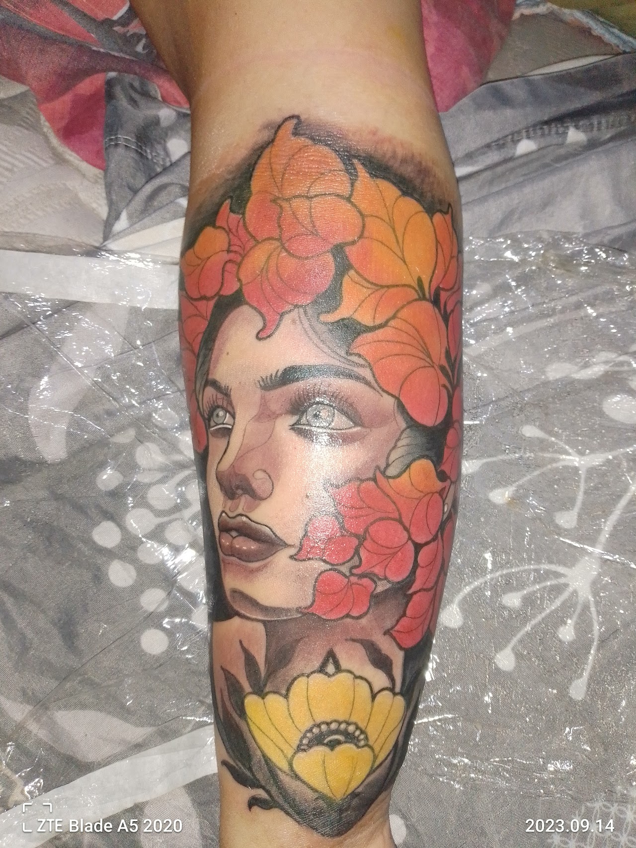 Trabajo de tatuaje realizado en Mae Tatuarte